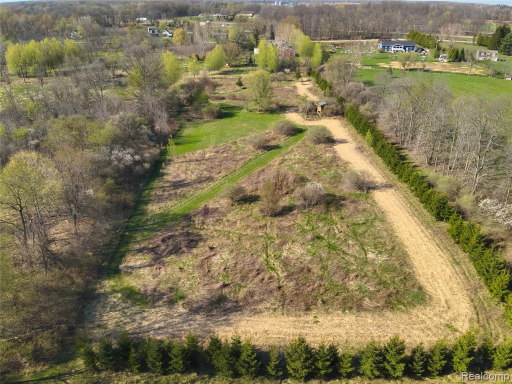 5785 Layton Road, Fowlerville, MI 48836 — Photo 50