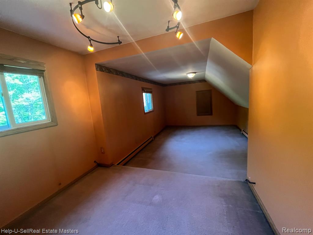 612 NOLAN Road, Wales, MI — Photo 18