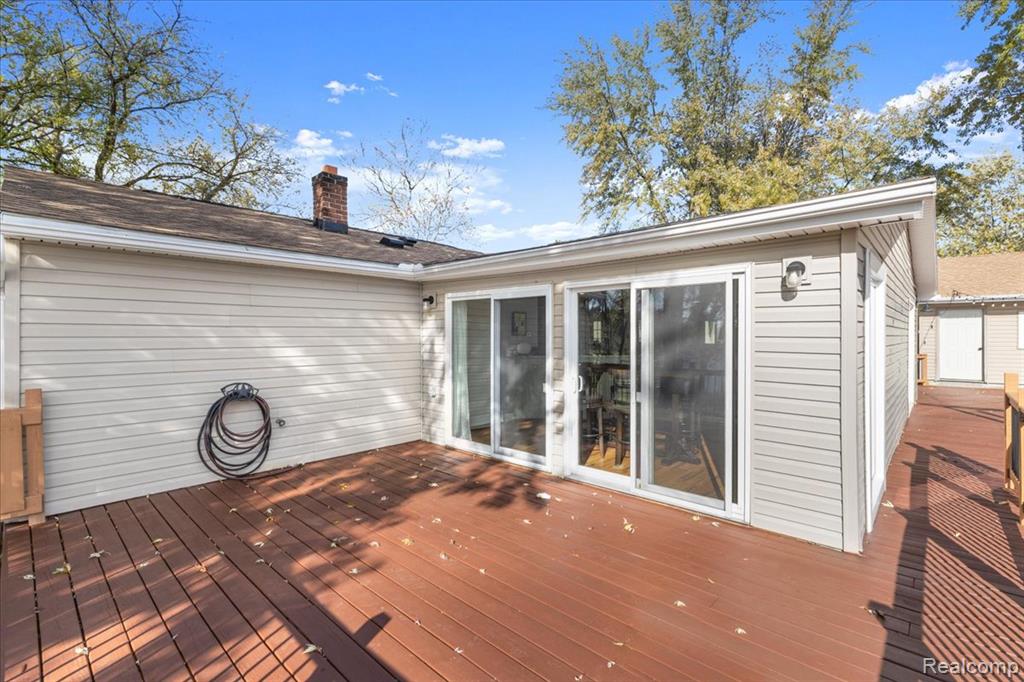551 Joslyn Road, Lake Orion, MI 48362 — Photo 9