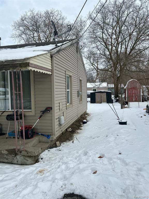 4168 DORAN Street, Flint, MI 48504 — Photo 2