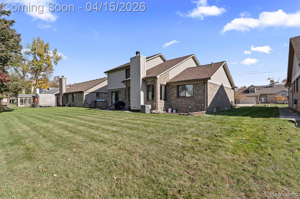 7715 Cherrywood Drive, Westland, MI — Photo 31