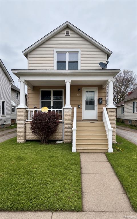 821 Griswold Street, Port Huron, MI 48060 — front exterior