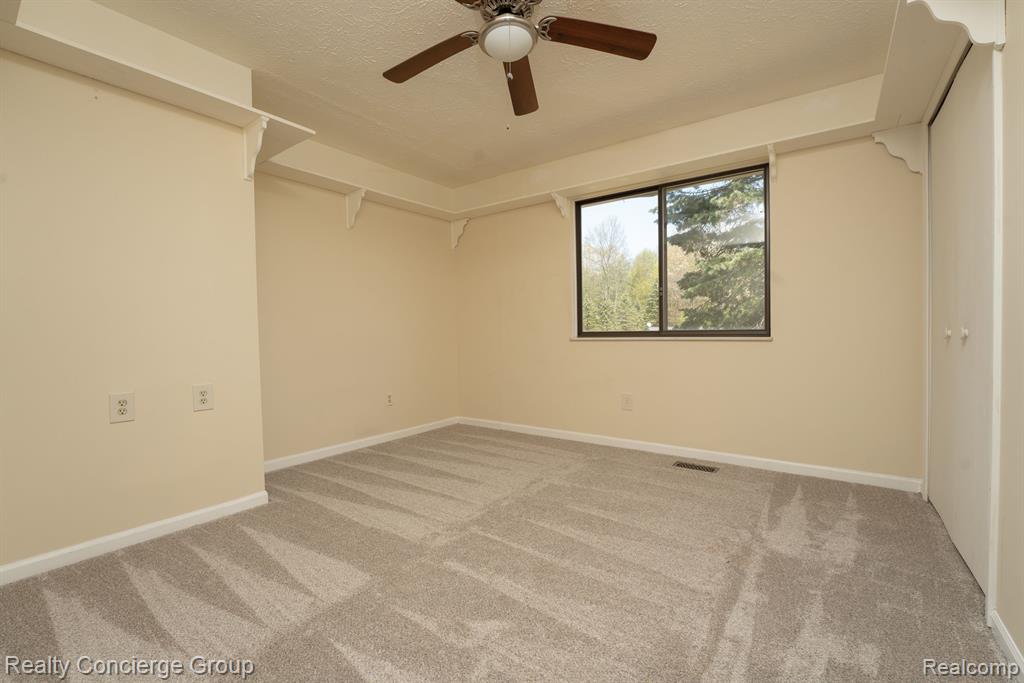 5412 PRAIRIE View, Brighton, MI 48116 — Photo 14