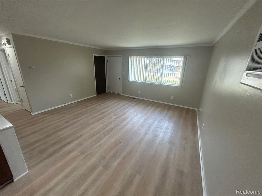 5262 VAN WINKLE Street, Brighton, MI 48116 — Photo 5