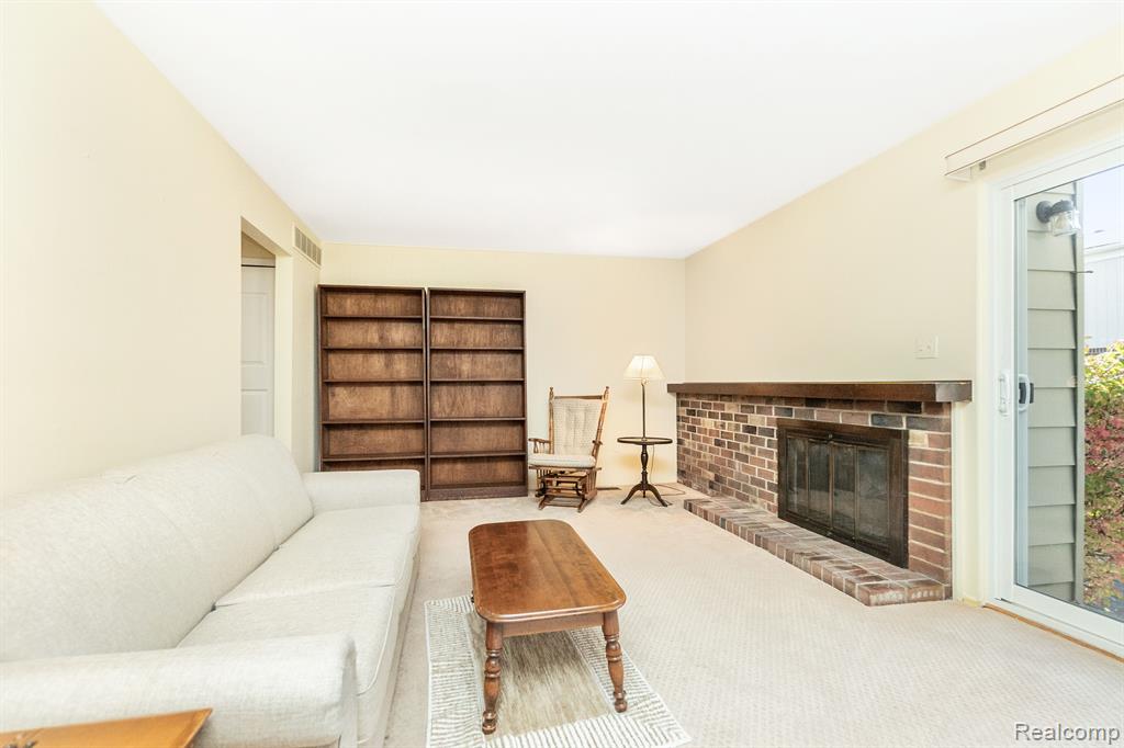 1814 WICKHAM Street, Royal Oak, MI 48073 — Photo 20