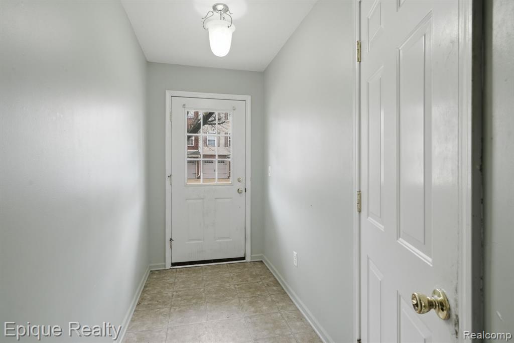 2206 Knotty Pine Trail, Howell, MI 48855 — Photo 11