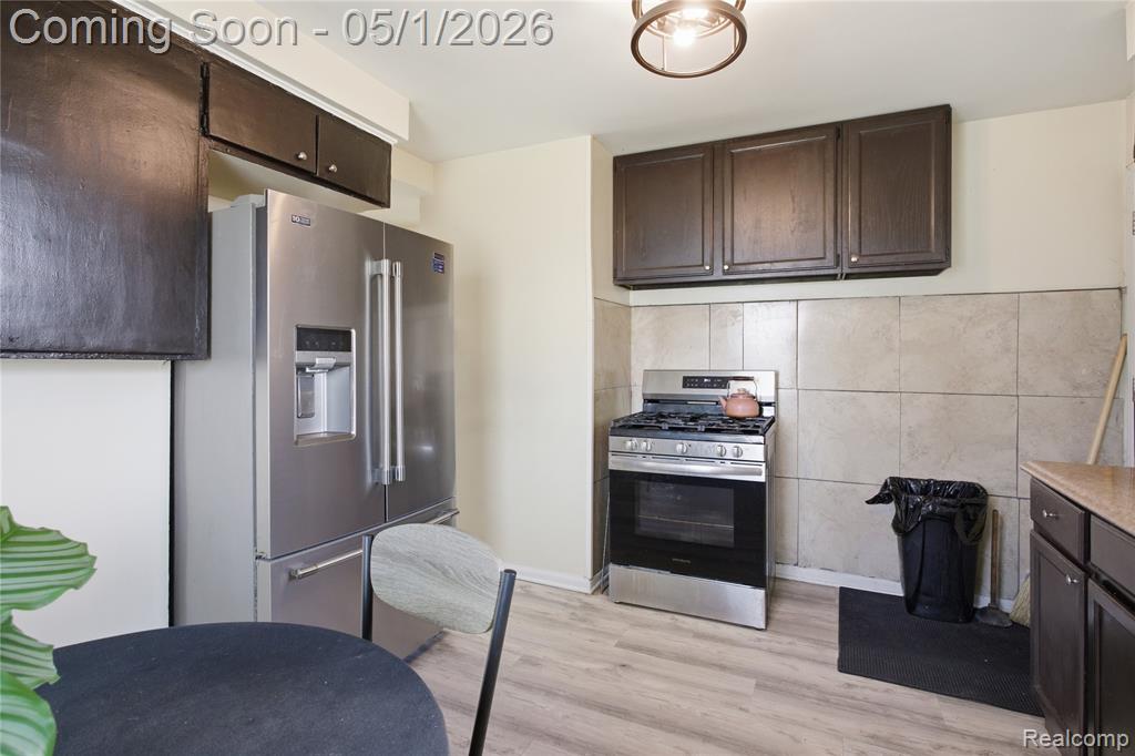 16240 Manning Street, Detroit, MI 48205 — Photo 7
