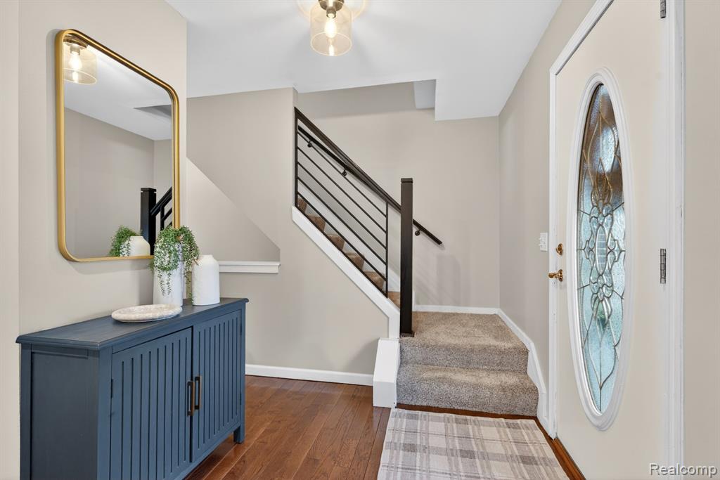 39815 Scottsdale Drive, Canton, MI 48188 — Photo 2
