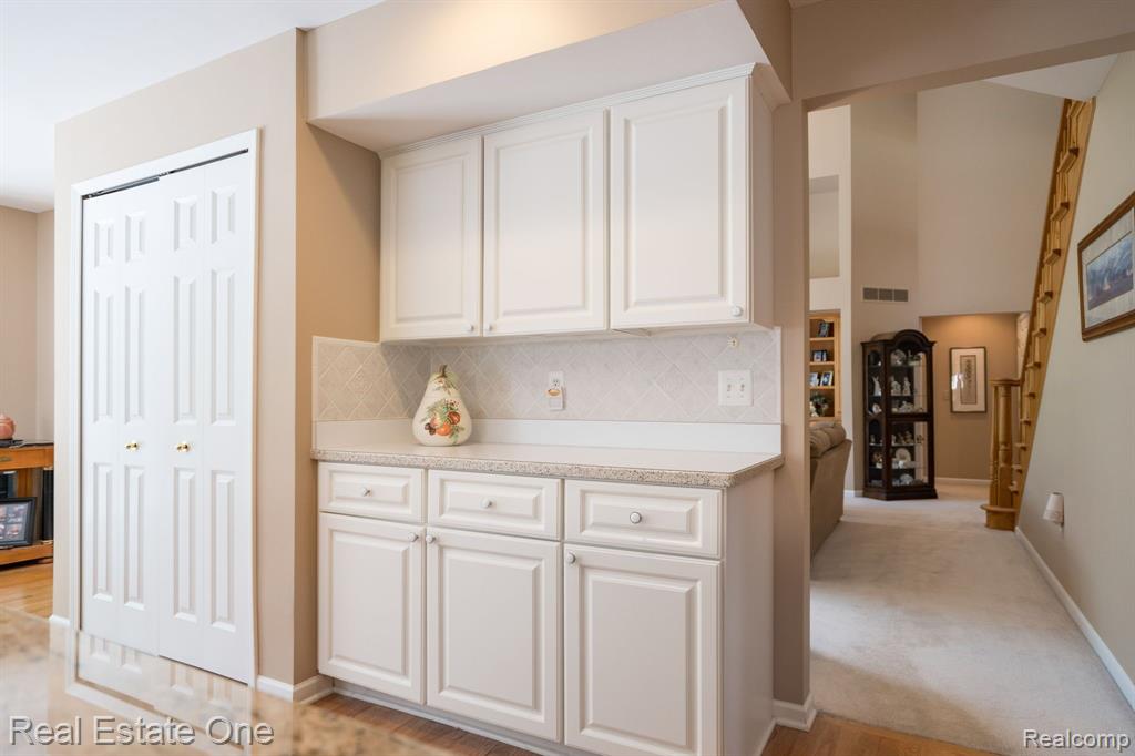6894 LANCEWOOD, Shelby Twp, MI 48316 — Photo 22