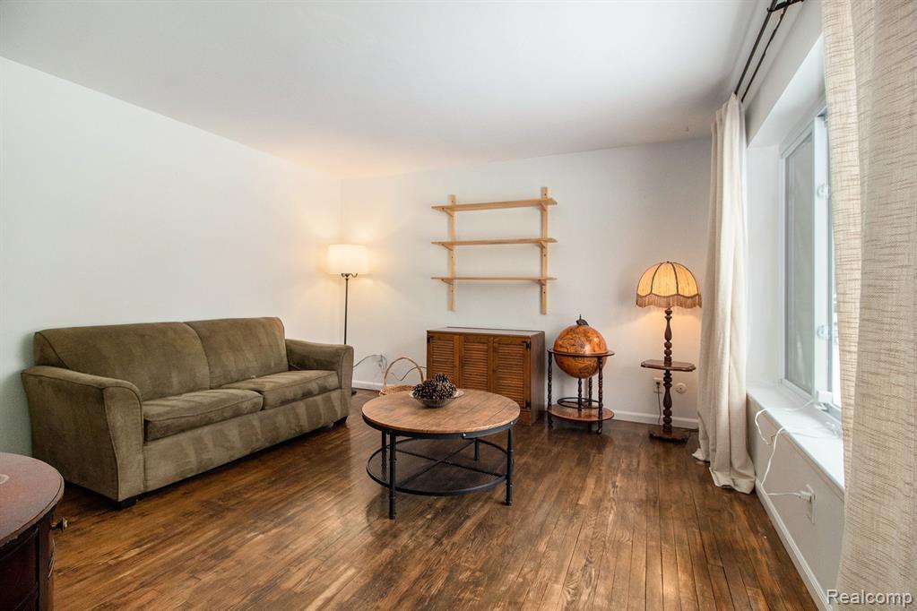 2869 Verle Avenue, Ann Arbor, MI 48108 — Photo 4