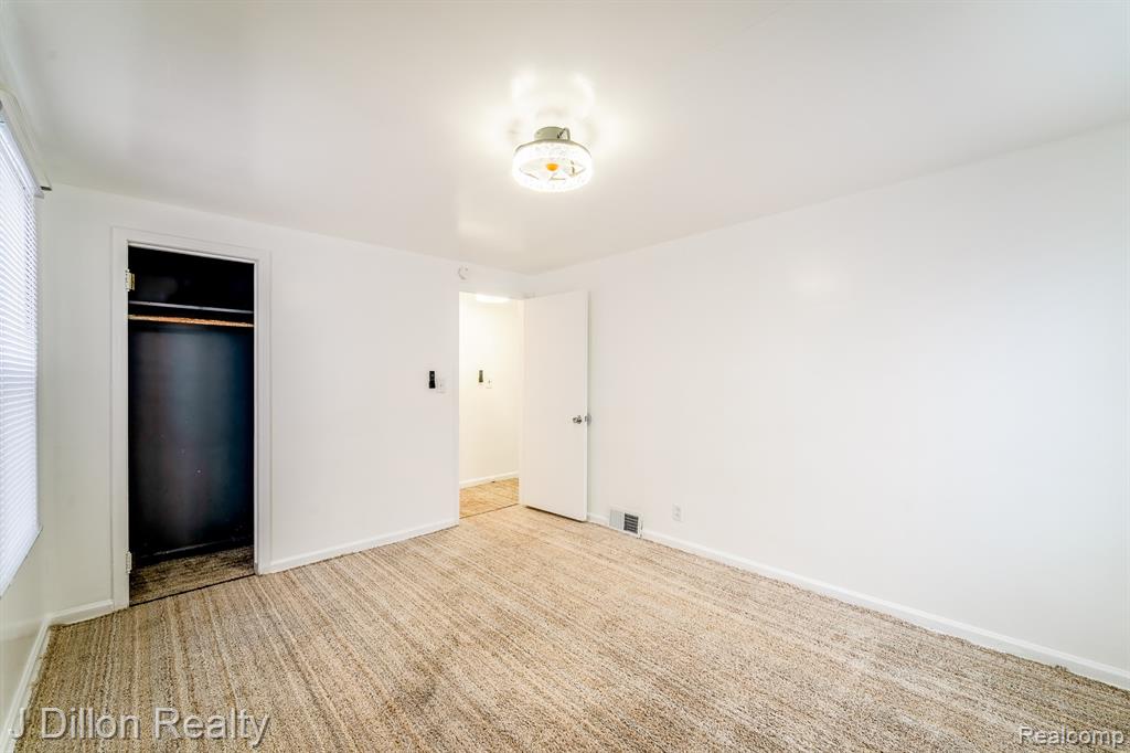 99 Chestnut Street, River Rouge, MI 48218 — Photo 27