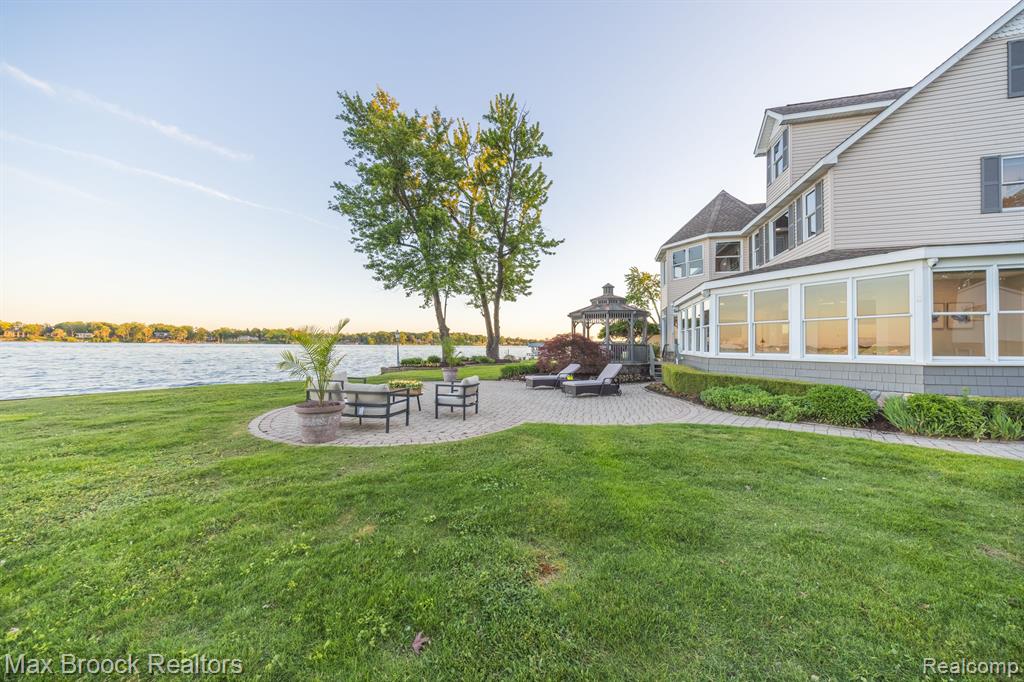 4659 LINWOOD Street, West Bloomfield, MI 48324 — Photo 7