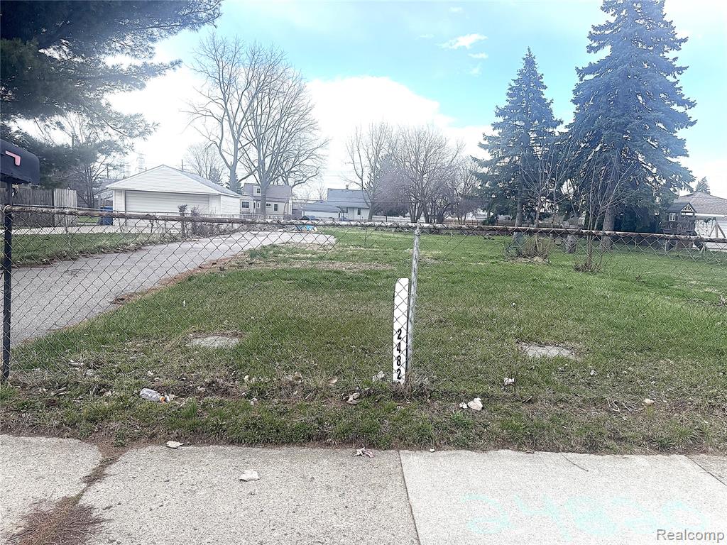 24820 WAGNER AVE Avenue, Warren, MI 48089 — Photo 2
