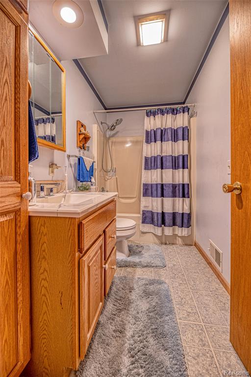 6855 Lyons Road, Imlay City, MI 48444 — Photo 31