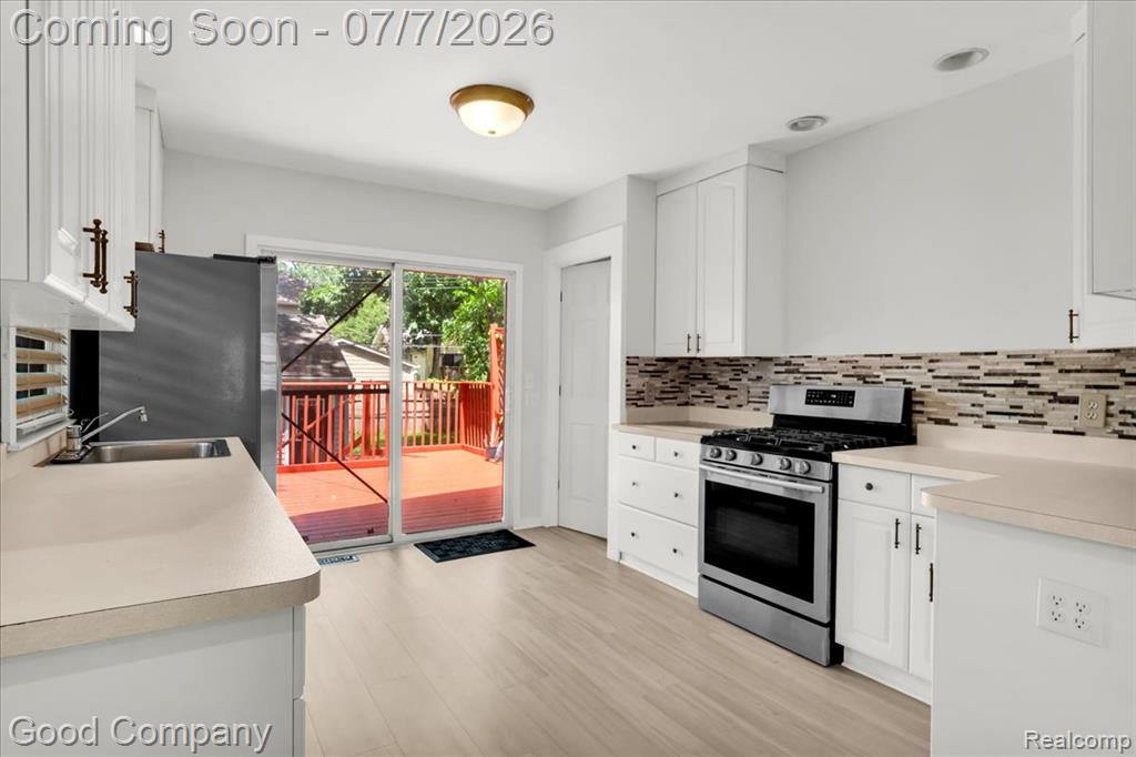 407 E Maryland Avenue, Royal Oak, MI 48067 — Photo 8