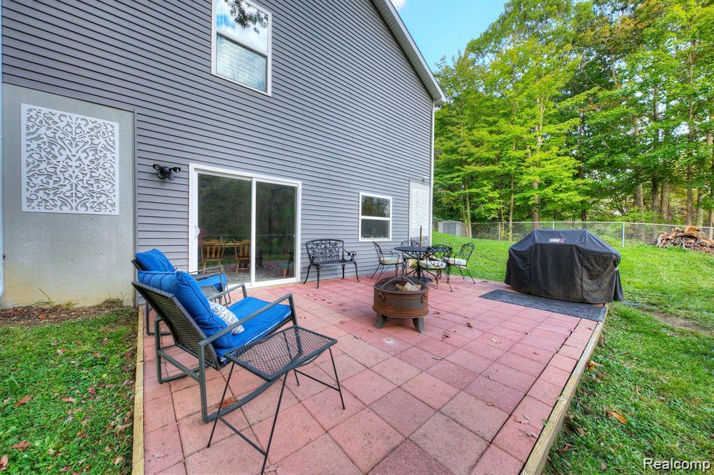 4537 Lakewood Drive, Otter Lake, MI 48464 — Photo 33