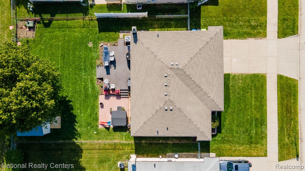 1760 Westwood Drive, Madison Heights, MI 48071 — Photo 29