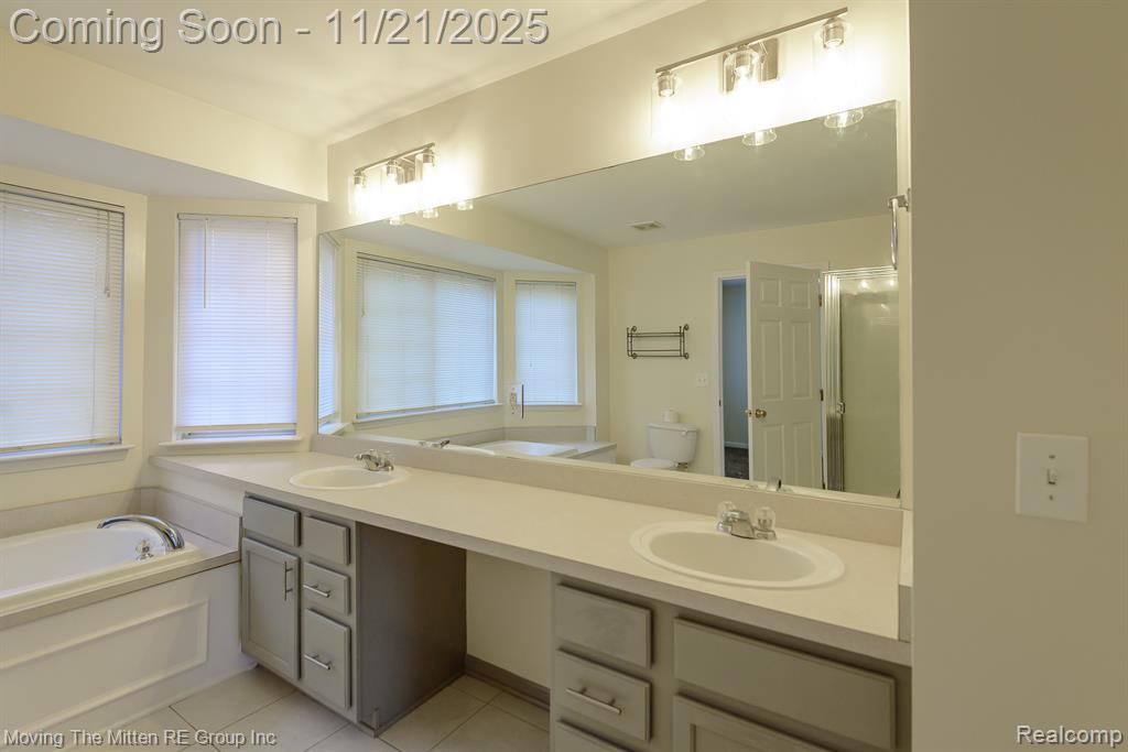 8784 Ironwood Drive, Van Buren, MI 48111 — Photo 22