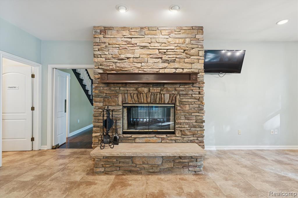 5203 N Bancroft, Bancroft, MI 48429 — Photo 25