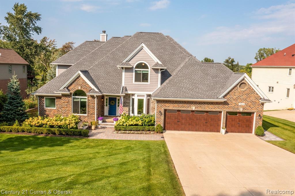 7064 CEDARBANK Drive, West Bloomfield, MI 48324 — Photo 4