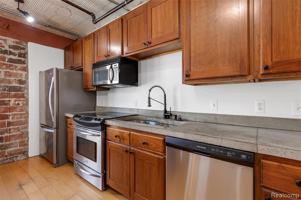 78 Watson Street, 16, Detroit, MI 48201 — Photo 6