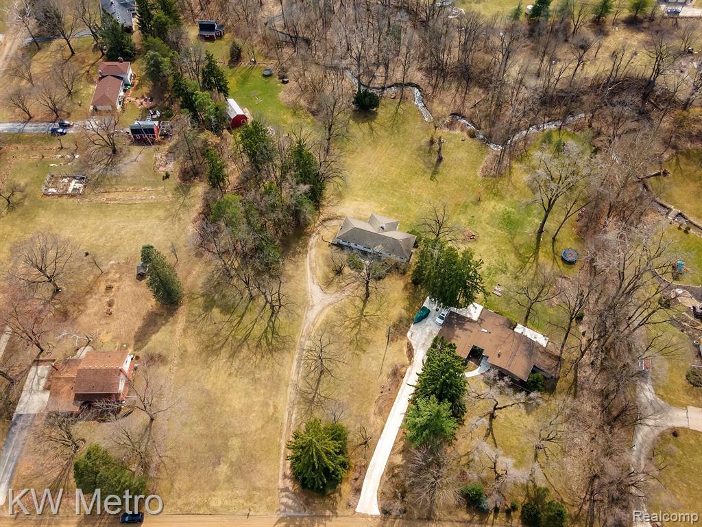 49151 RIDGE Court, Northville, MI 48168 — Photo 42