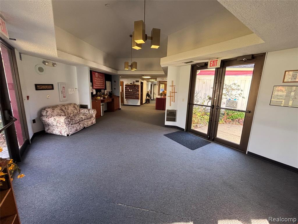 46001 Warren, Canton, MI 48187 — Photo 6