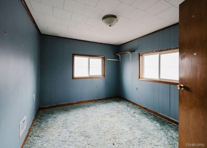241 W CHESTNUT Street, Breckenridge, MI 48615 — Photo 17