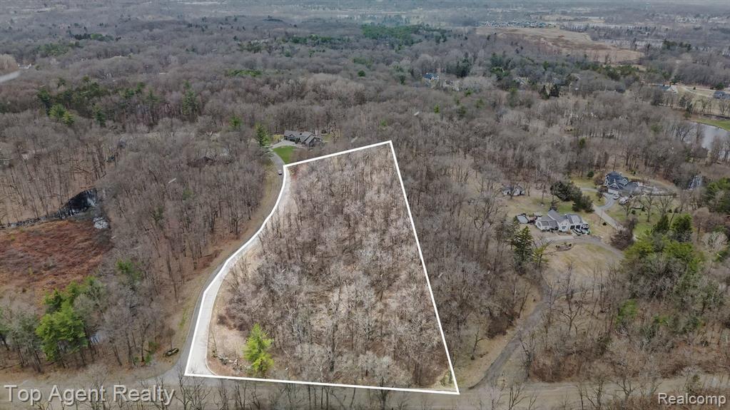 1511 Barrwood Trail, Oxford, MI 48371 — Photo 4