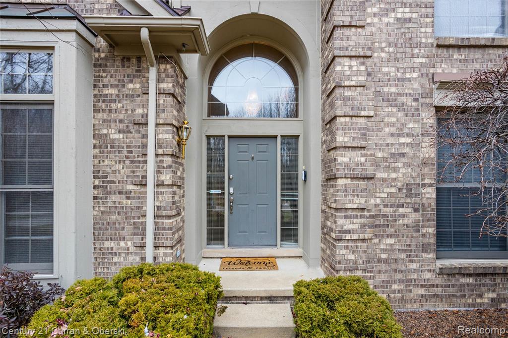 42104 Echo Forest Drive, Canton, MI 48188 — Photo 2