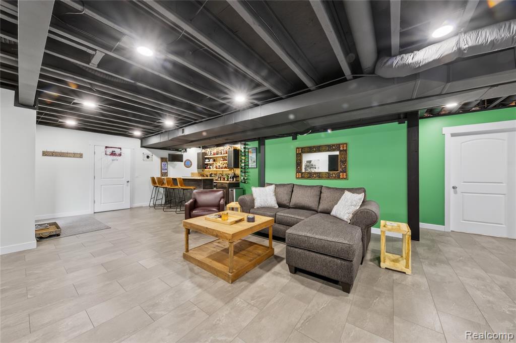9665 Windsor Lane, Clarkston, MI 48348 — Photo 66