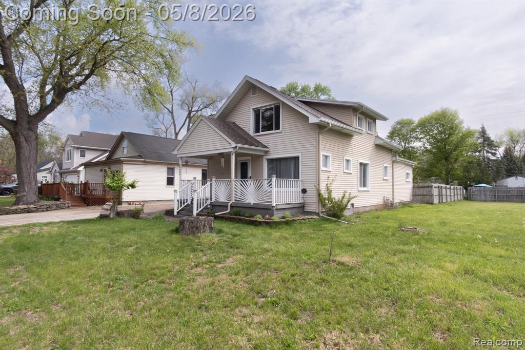 20804 Rensselaer Street, Farmington, MI 48336 — Photo 3