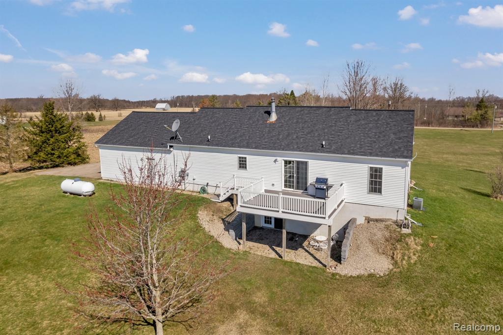 12833 Sullivan Road, Emmett, MI 48022 — Photo 3