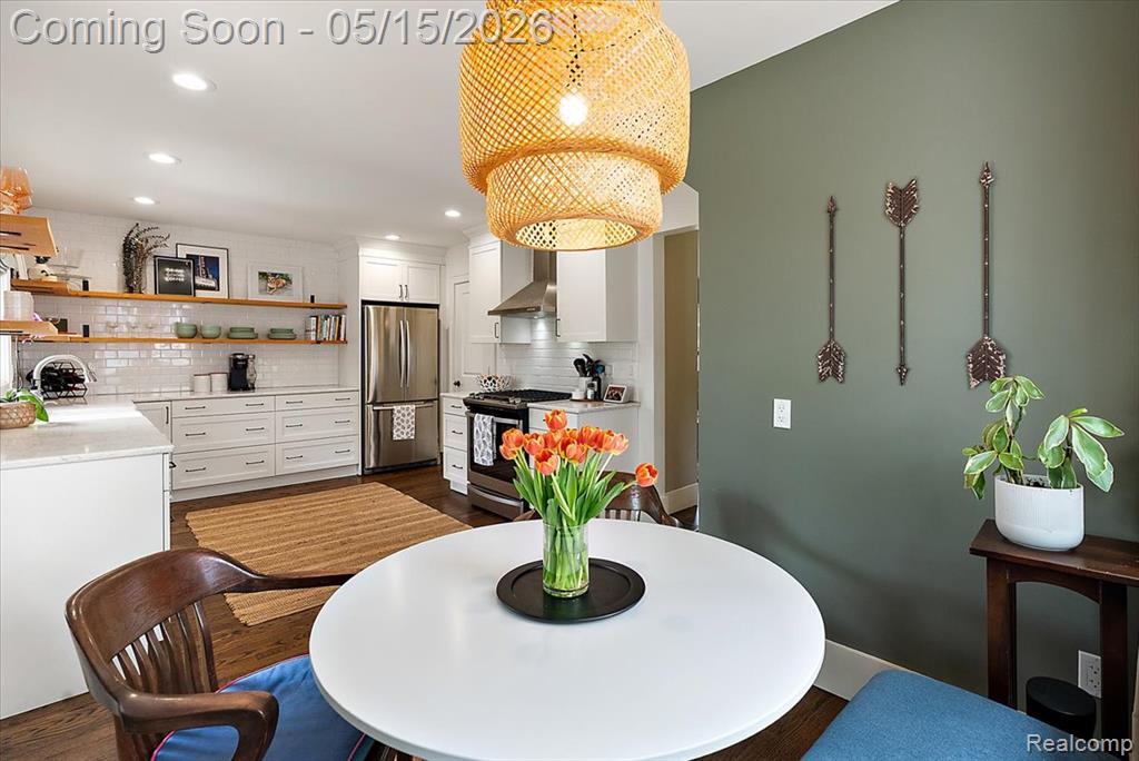 516 Woodcrest Drive, Royal Oak, MI 48067 — Photo 12