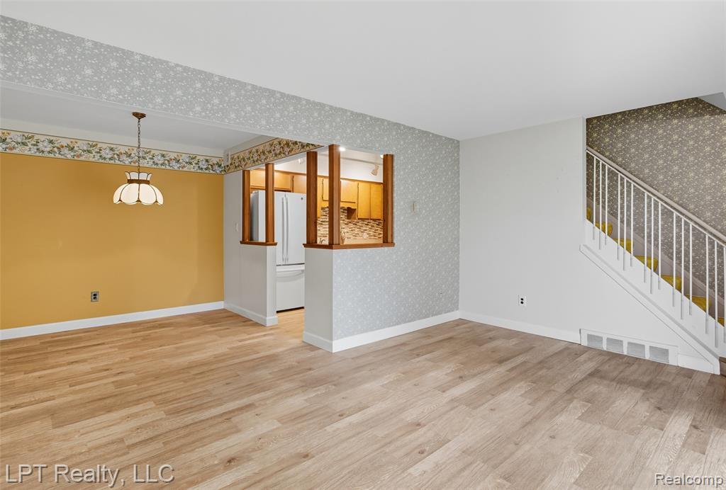 8715 Kennedy Circle, 1, Warren, MI 48093 — Photo 7