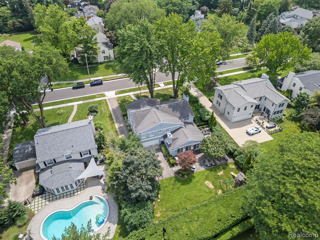 3390 Burning Bush Road, Bloomfield Hills, MI 48301 — Photo 57