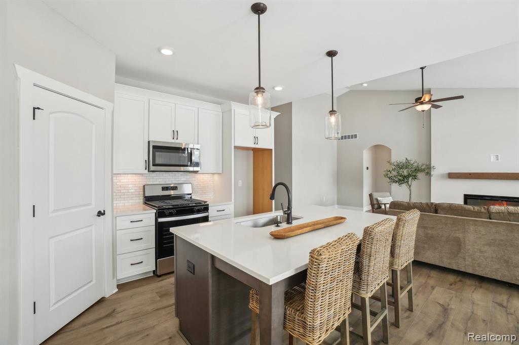 MOH 43 Birkdale Lane, Howell, MI 48843 — Photo 9