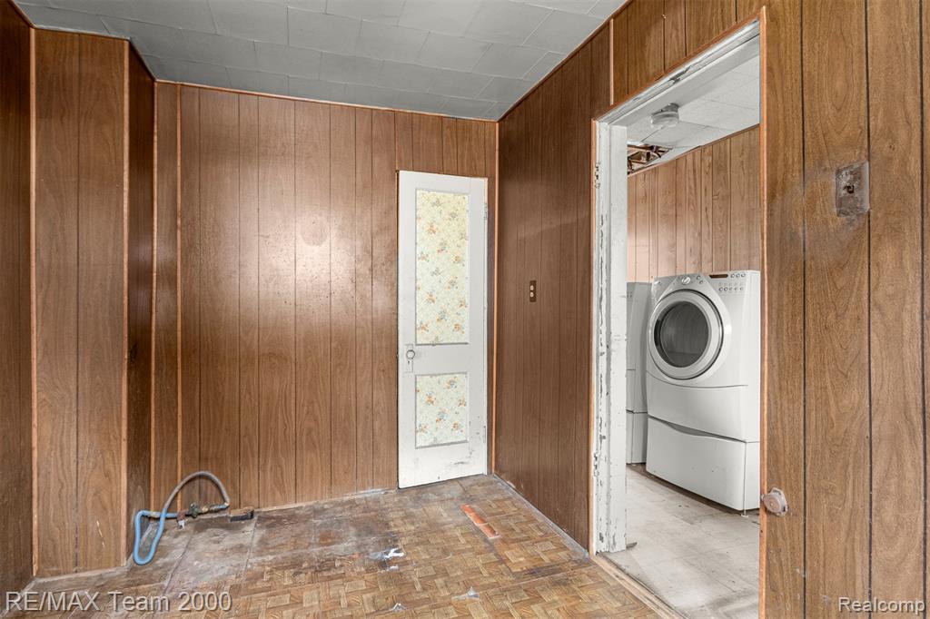 6488 Vaughan Street, Detroit, MI 48228 — Photo 21