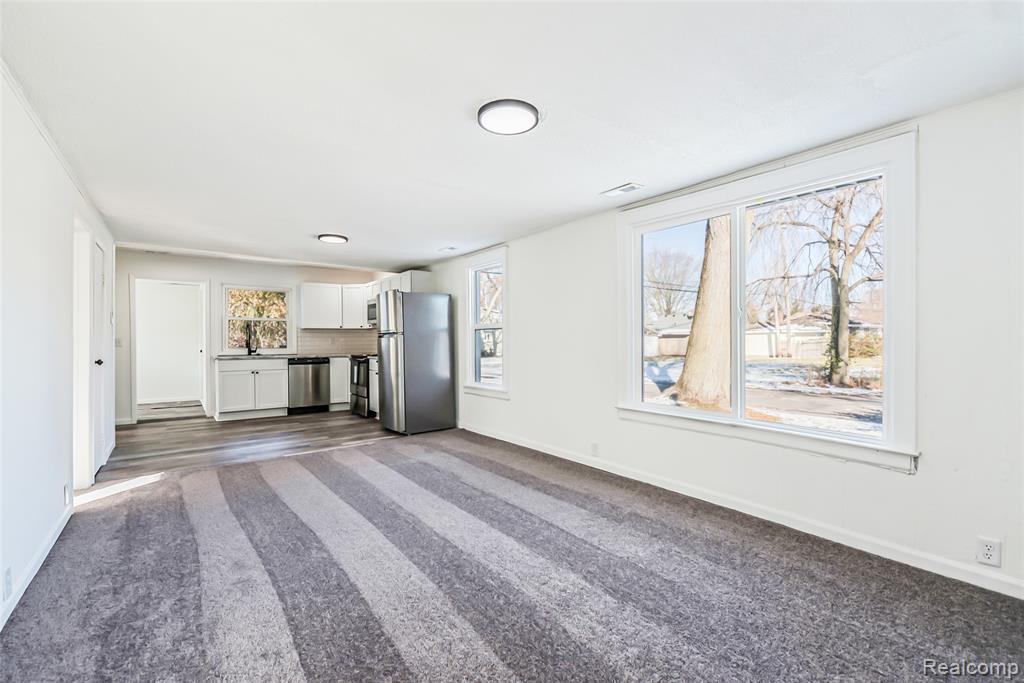 5697 Venice Road, Newport, MI 48166 — Photo 8