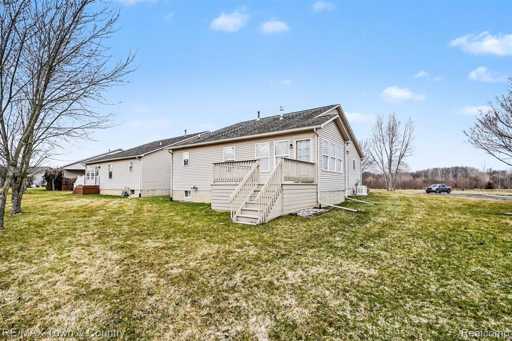 6462 Royal Club Drive, Flushing, MI 48433 — Photo 26