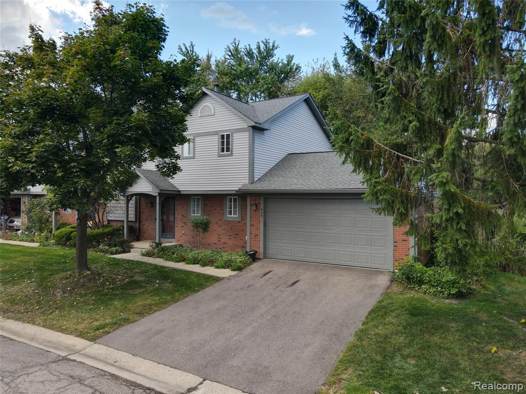 549 Winwood Court, Walled Lake, MI 48390 — Photo 39