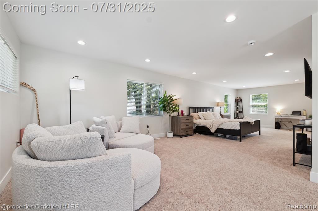 415 Helene Avenue, Royal Oak, MI 48067 — Photo 7