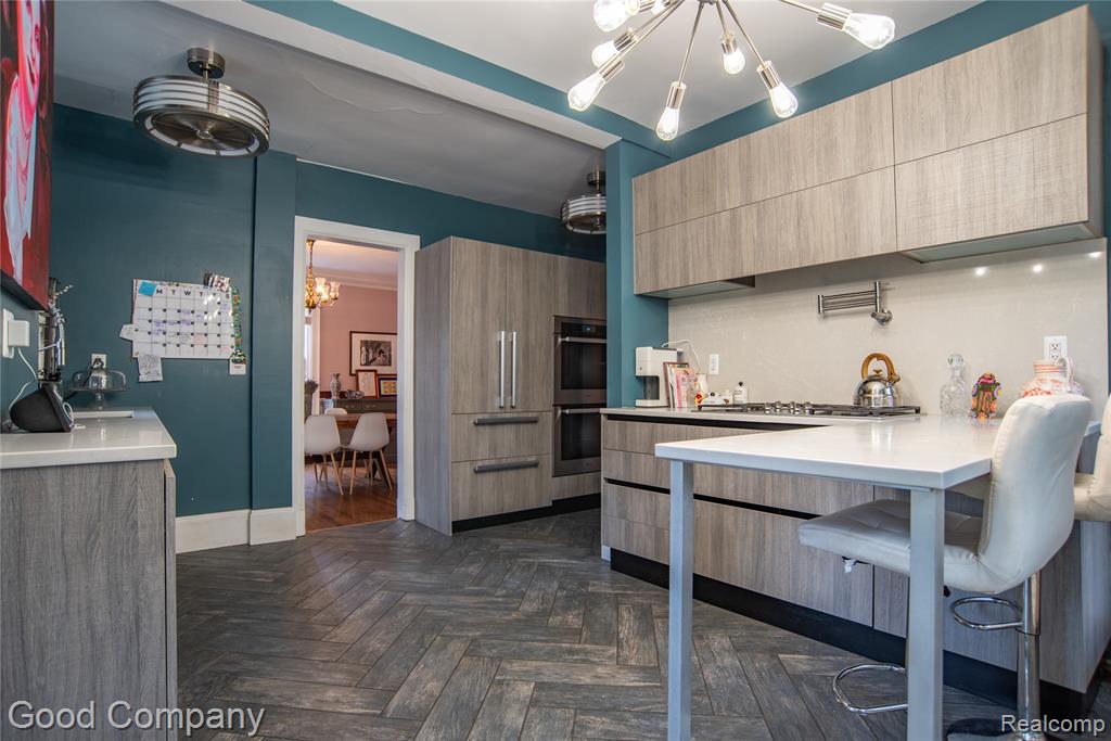 1704 Iroquois Street, Detroit, MI 48214 — Photo 22