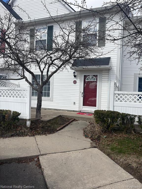 22129 Atlantic Pointe, Farmington Hills, MI 48336 — Photo 2