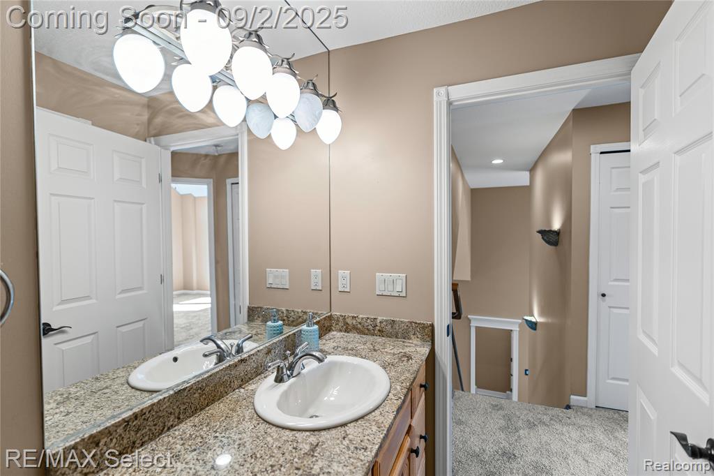 8468 Cranbrook Drive, Grand Blanc, MI 48439 — Photo 36