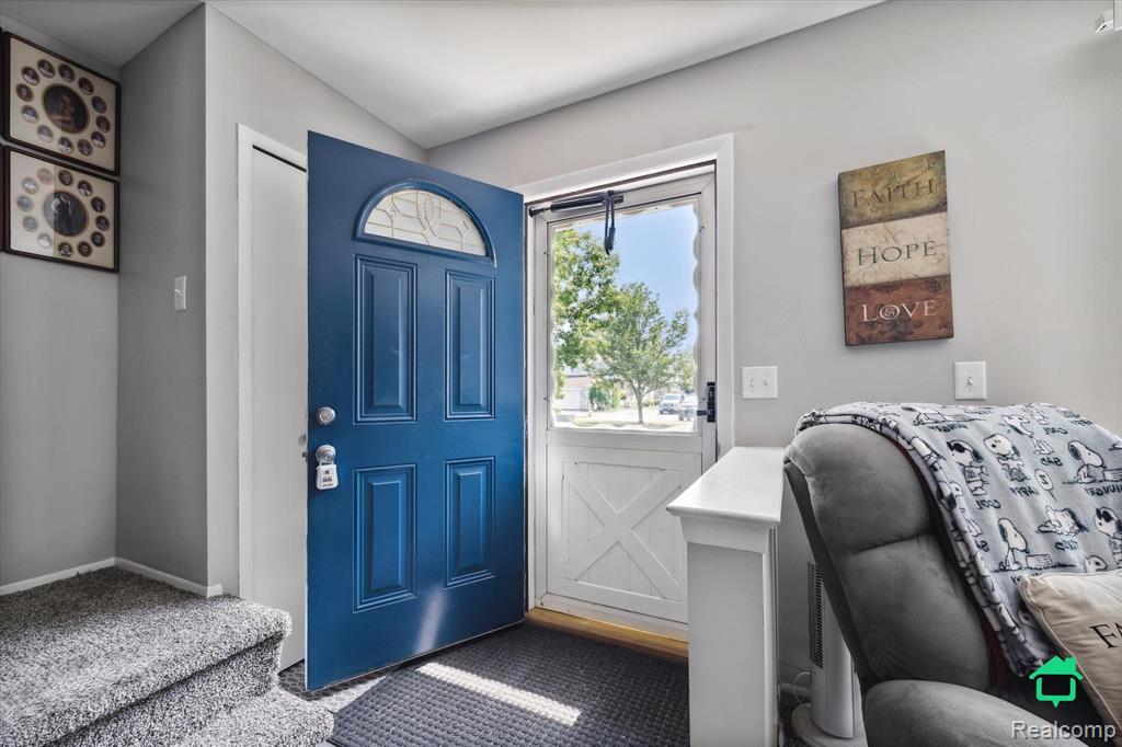 37675 Colonial Drive, Westland, MI — Photo 6