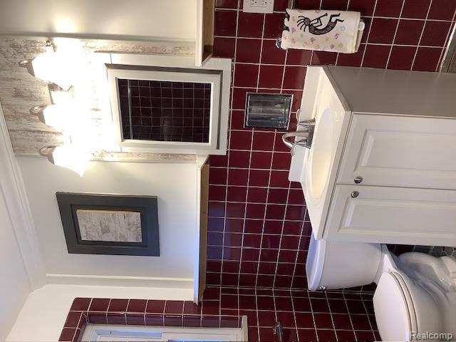 732 Harcourt Road, Grosse Pointe Park, MI 48230 — Photo 17