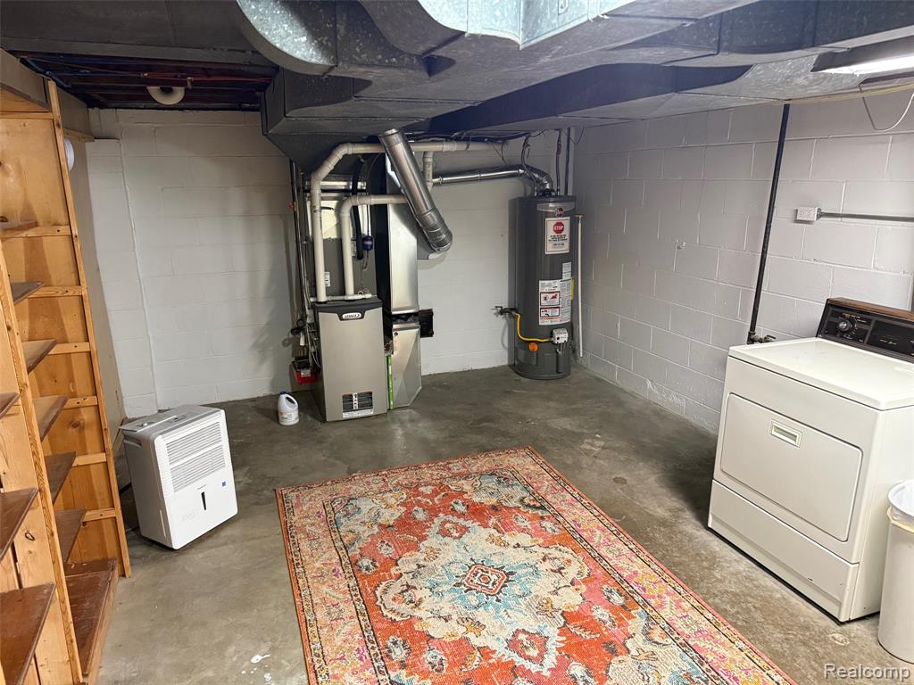 8060 Standard, Center Line, MI 48015 — Photo 25