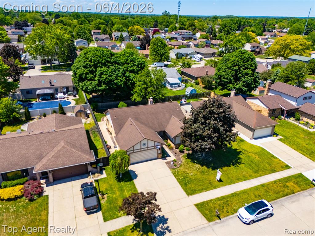 46519 Donahue Avenue, Macomb, MI 48044 — Photo 38