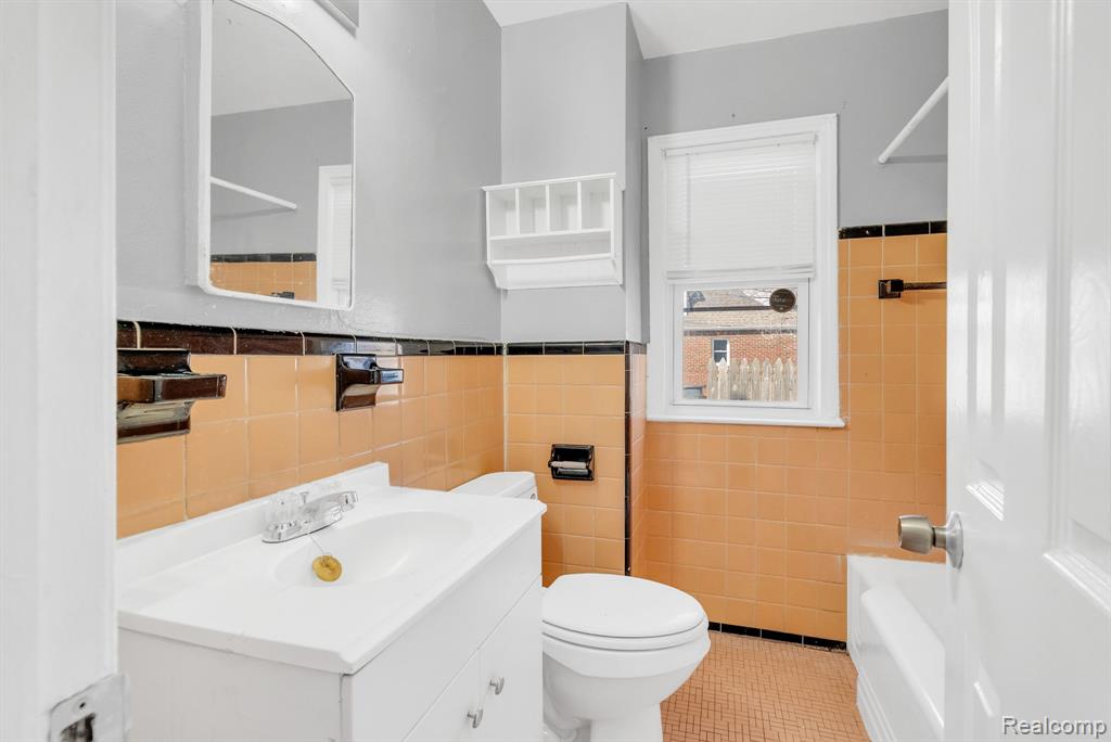 12716 Conner Street, Detroit, MI 48205 — Photo 19